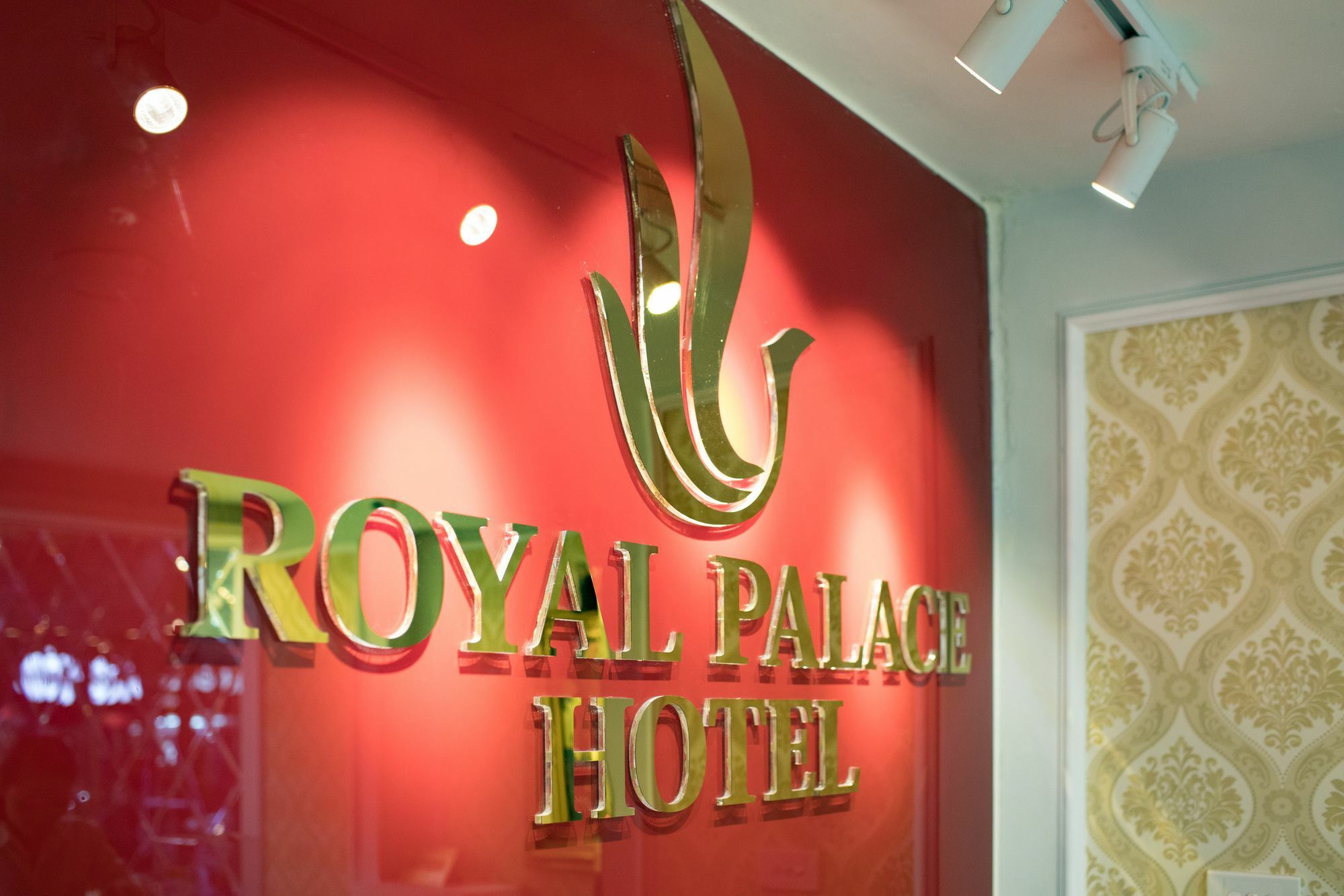 Hà Nội Royal Palace 2 4*